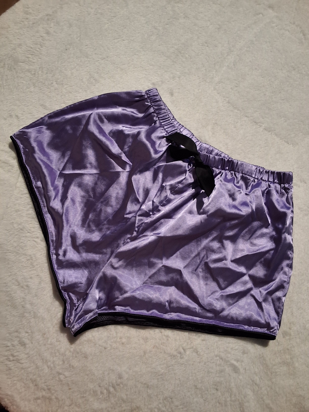 Satin Sleep Shorts in Lavender with Black Bow